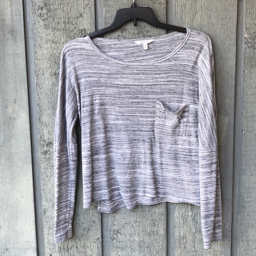 Athleta top